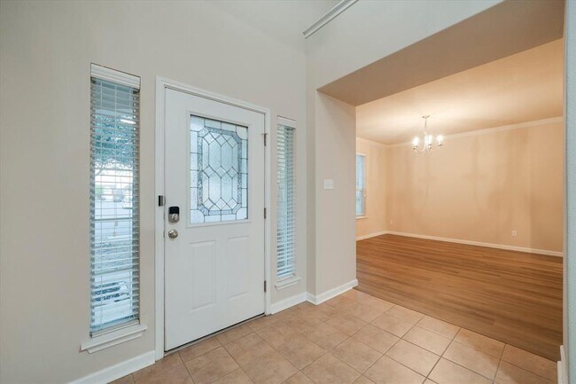 Foto del edificio - 185 Hometown Pkwy