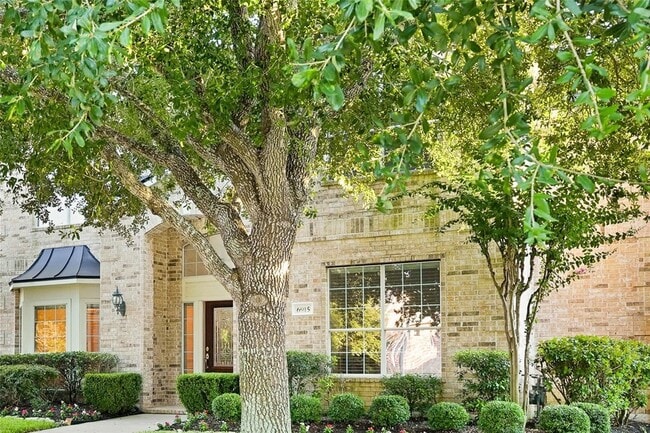 Foto del edificio - 6915 Monarch Lake Ln