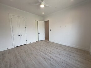 Building Photo - 1423 Holly St