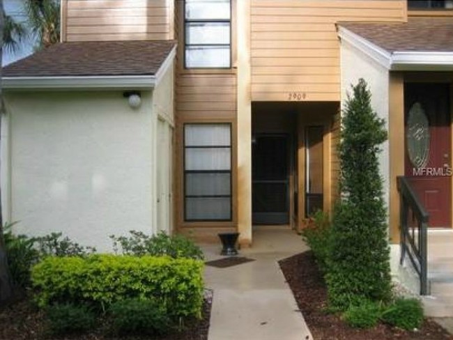 Building Photo - 2909 Claremont Ct