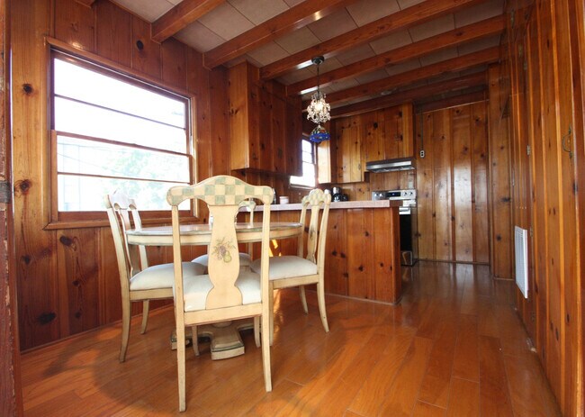 Foto del edificio - 3716 Glendon Ave
