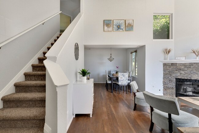 Foto del edificio - 90 26th Avenue Ct