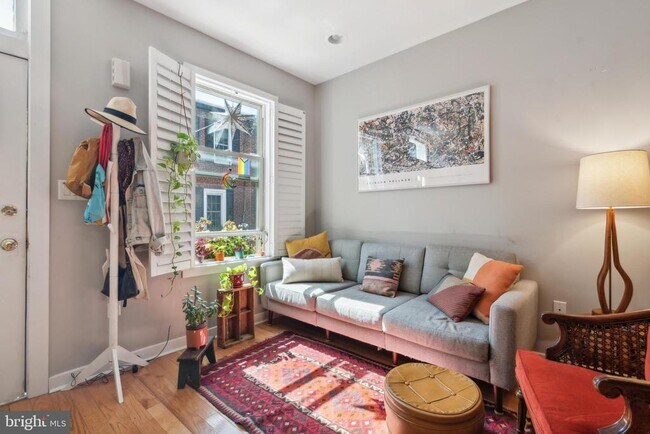 Foto del edificio - 750 N Bucknell St
