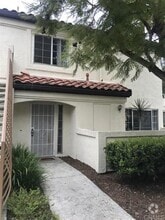 Building Photo - 759 Eastshore Terrace