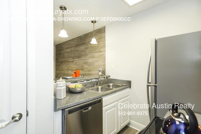 Foto del edificio - 2101 W Anderson Ln