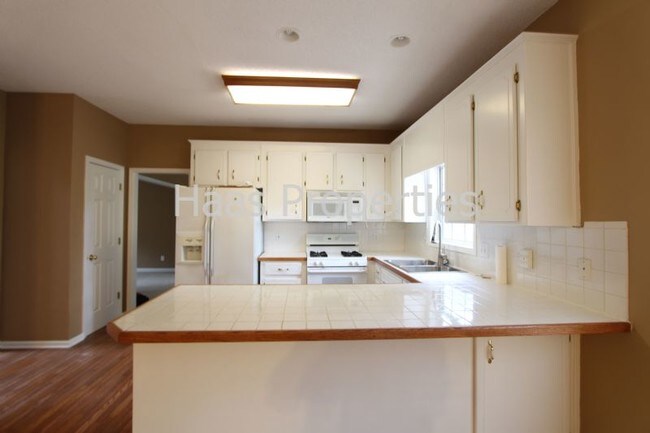 Building Photo - 2057 Township Dr
