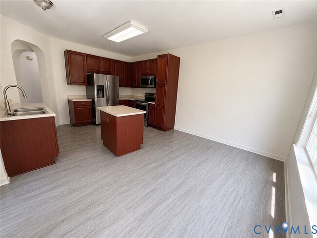 Foto del edificio - 1269 Providence Knoll Dr