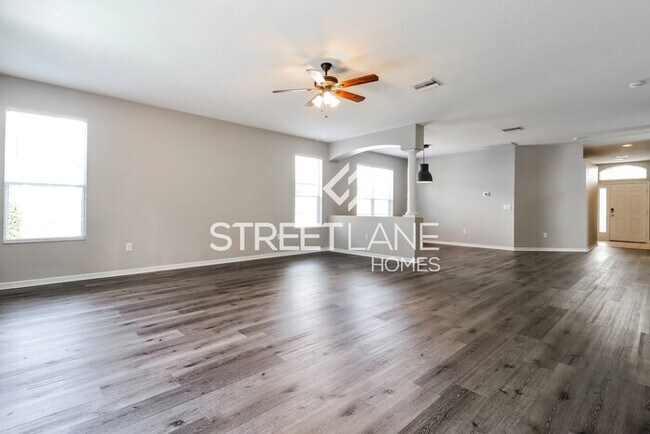 Foto del edificio - Charming 3 Bed 2 Bath Home Ready for Rent!