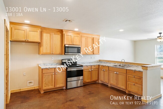 Foto del edificio - 13001 Owen Ln