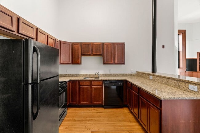 Interior Photo - The Varnum