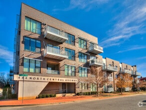 Building Photo - 444 N Central Ave