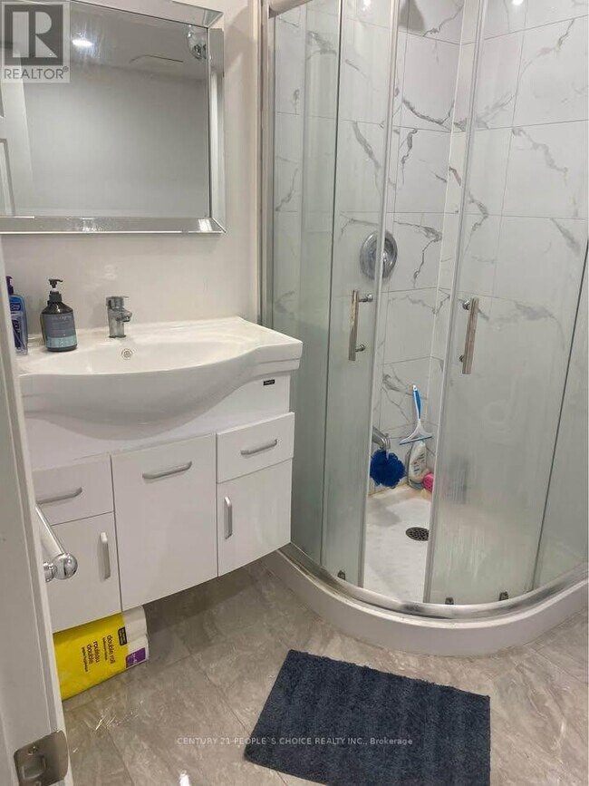 Photo du bâtiment - 635 Hepburn Rd