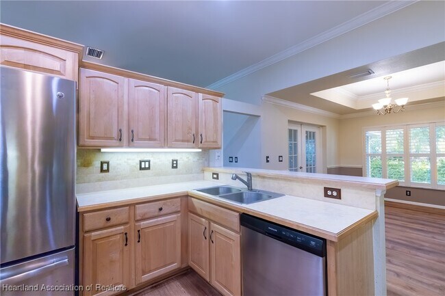 Foto del edificio - 4830 Pebble Beach Dr