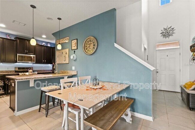 Building Photo - 17414 Promenade Dr
