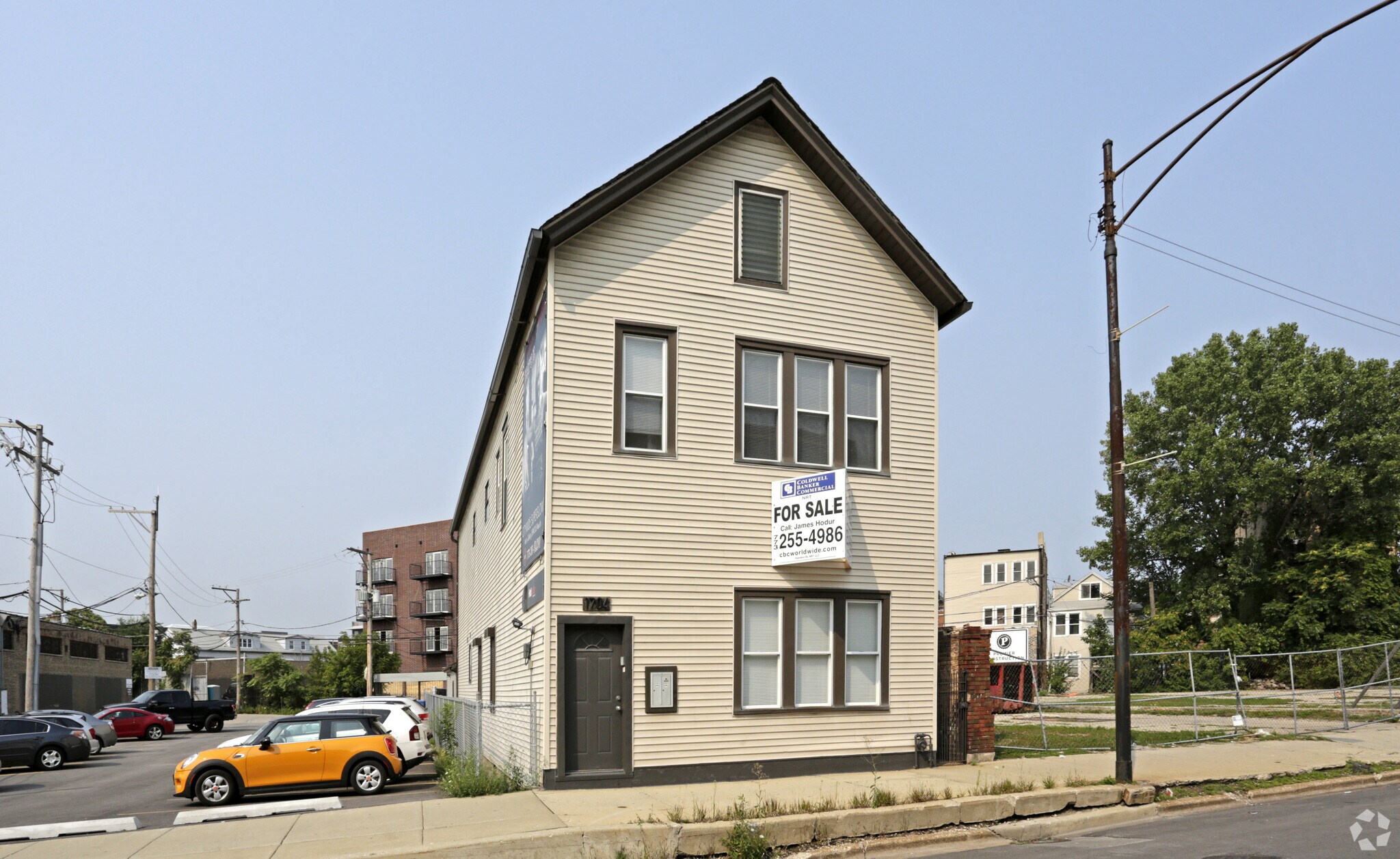 1704 W Fullerton Ave, Chicago, IL 60614 1704 W Fullerton