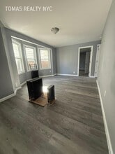 Building Photo - 76 Bruce Ave