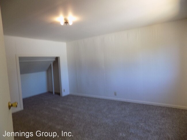 Building Photo - 3 br, 1 bath House - 2134 Minnesota St