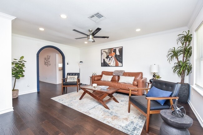 Building Photo - 4125 Lymbar Dr