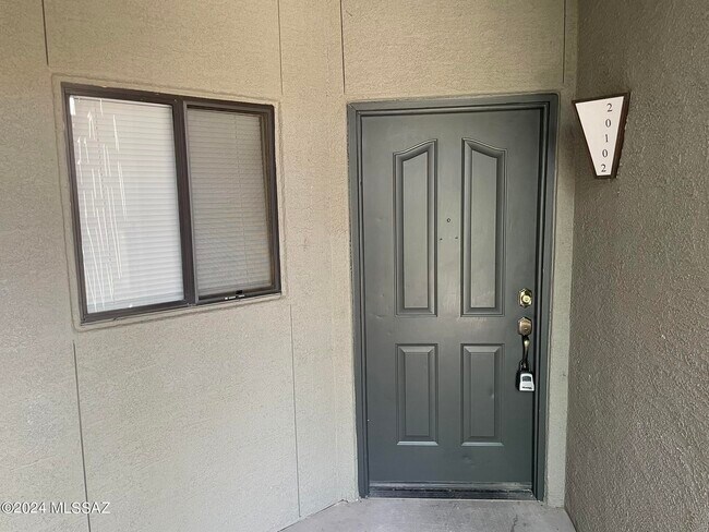 Foto del edificio - 5751 N Kolb Rd