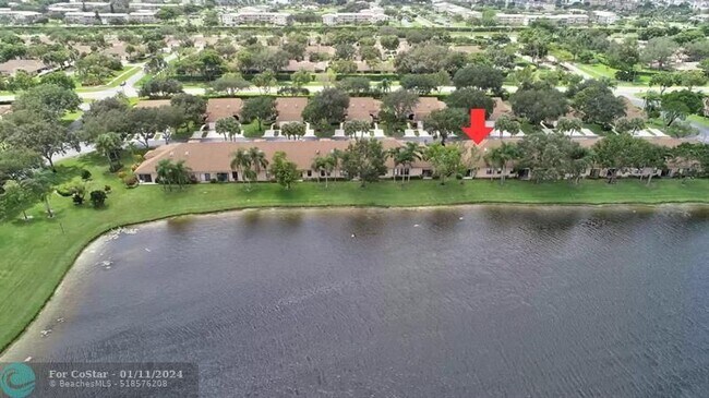 Foto del edificio - 8347 Sunmeadow Ln