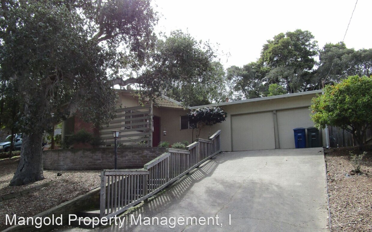Primary Photo - 3 br, 1 bath House - 32 Ralston Drive