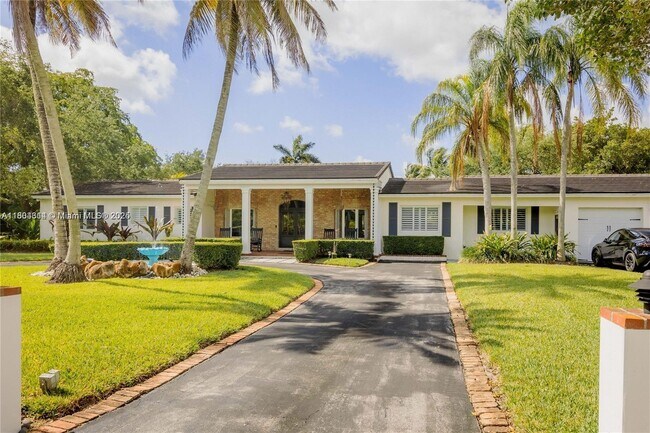 Building Photo - 8500 SW 70th St