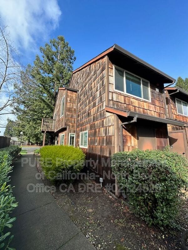 1313 Parkway Dr, Rohnert Park, CA 94928 House Rental in Rohnert Park
