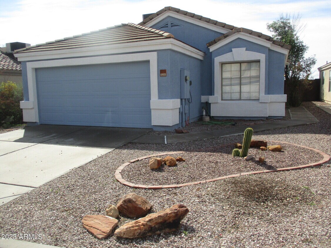 6787 E Lush Vista View, Florence, AZ 85132 House Rental in Florence