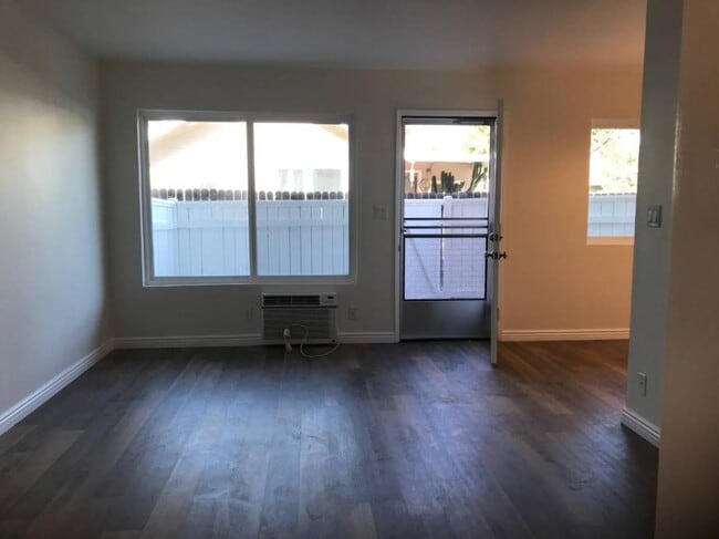 Building Photo - 1.0 bedroom in Pasadena California 91106