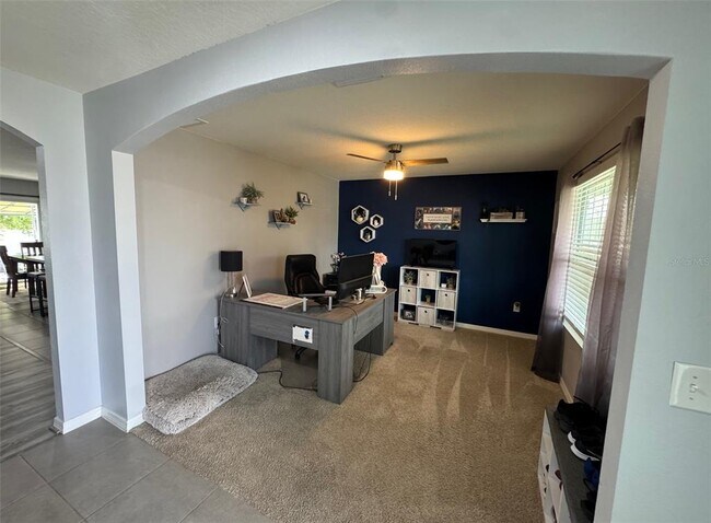 Foto del edificio - 890 NW 253 Dr