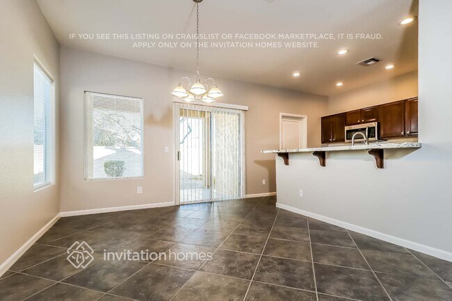 Building Photo - 43042 N Outer Banks Dr