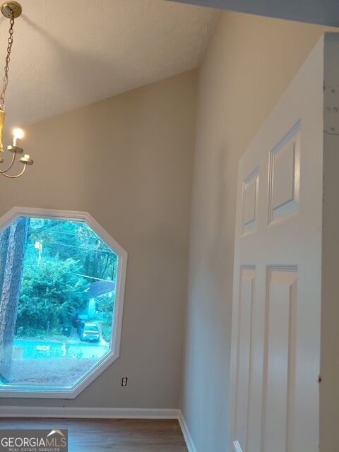 Building Photo - 257 Castleair Dr NE