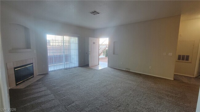 Foto del edificio - 4730 E Craig Rd