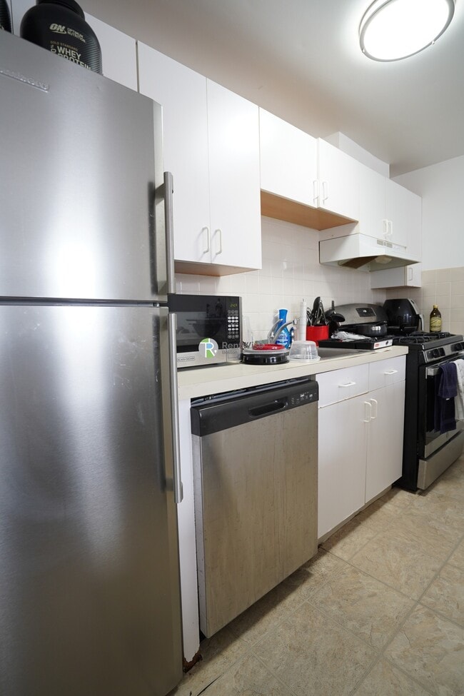 Building Photo - 550 Massachusetts Ave