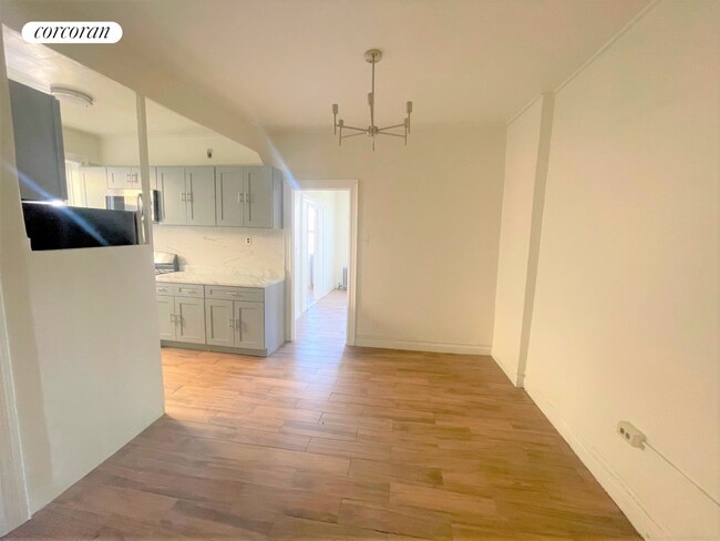 Foto del edificio - 394 E 98th St