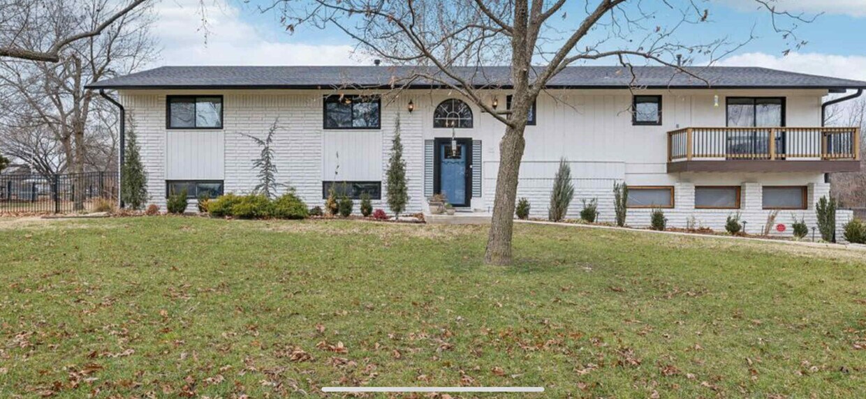 Foto principal - 8700 S Union Ave