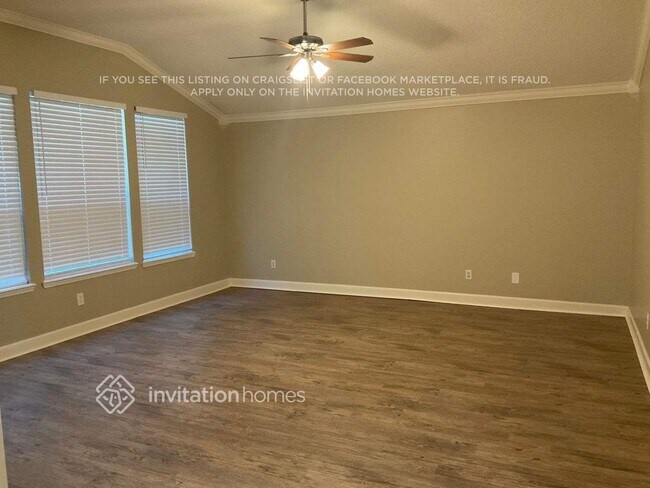 Foto del edificio - 2112 Sandy Branch Pl