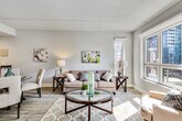 Foto principal - 311 W Division St