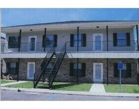 Building Photo - 15816 Adam Rd