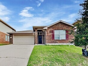 Building Photo - 8065 Plateau Dr
