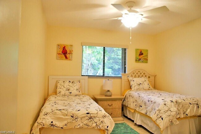 Foto del edificio - Enjoy Your Vacation in This Single Family Pet Friendly Home NO HOA ** WEEKLY AND MONTHLY RENTAL *...
