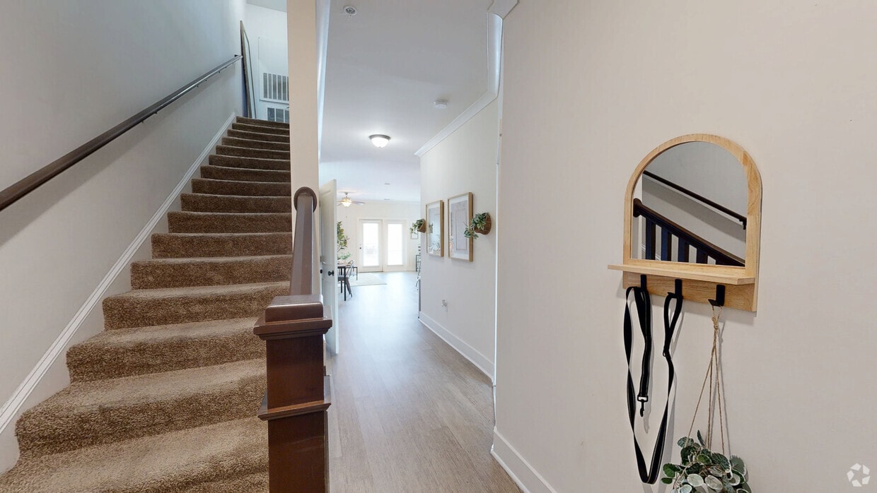 Photo - The Retreat at Tampa Apartments