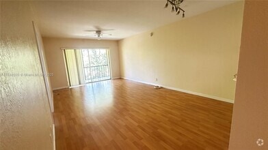 Building Photo - 8060 Fairview Dr