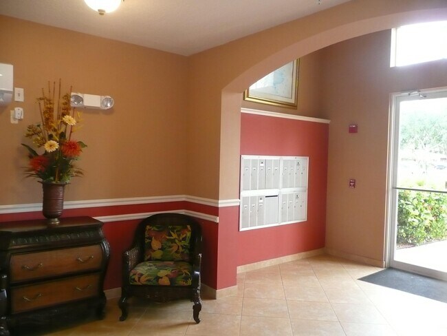 Building Photo - 5938 Crystal Shores Dr