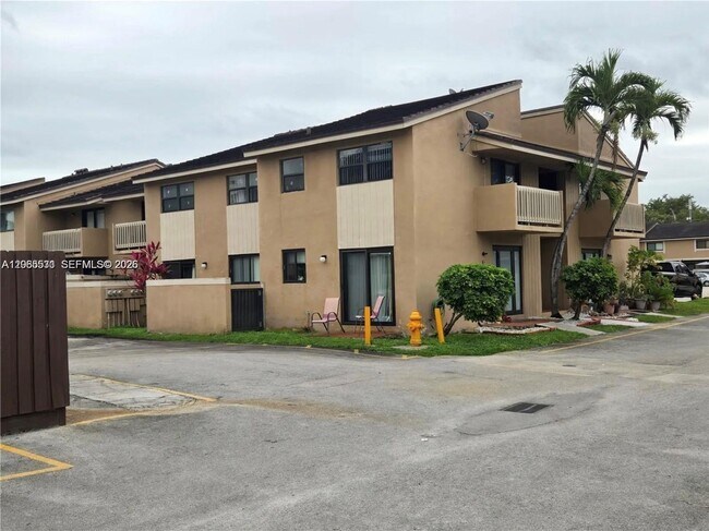Foto del edificio - 15407 SW 80th St