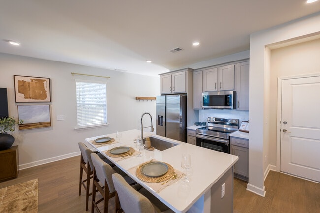 Building Photo - Tessa Shallowford Single-Family and Townhomes