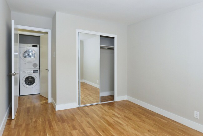 Building Photo - 25 Eccleston Dr