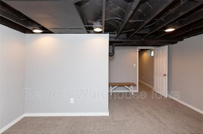 Foto del edificio - 4124 3rd St