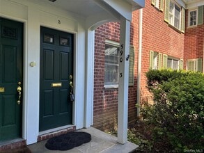 Building Photo - 590 Bedford Rd