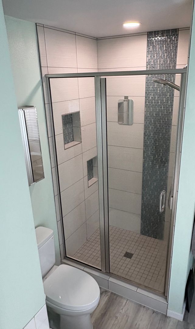 Foto del edificio - Gated Community!